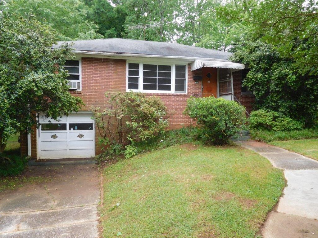 The Jones Group Harry Norman, REALTORS®