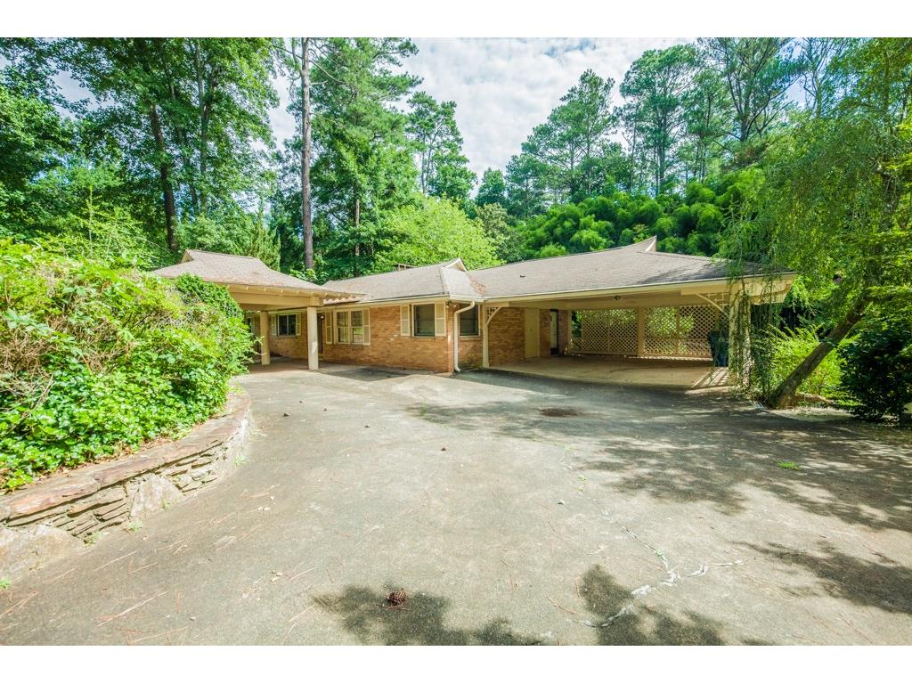 Russell Gray Harry Norman, REALTORS®