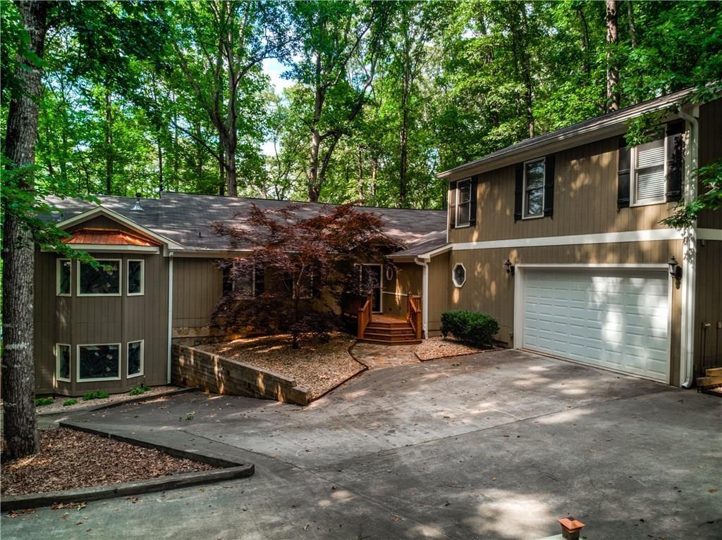 Homes for Sale in Lake Lanier, GA Harry Norman, REALTORS